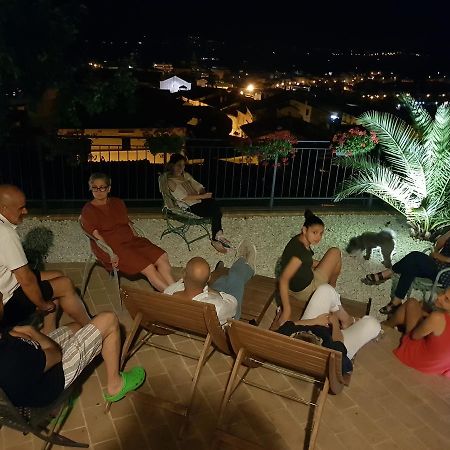 B&B44 Amelia Εξωτερικό φωτογραφία